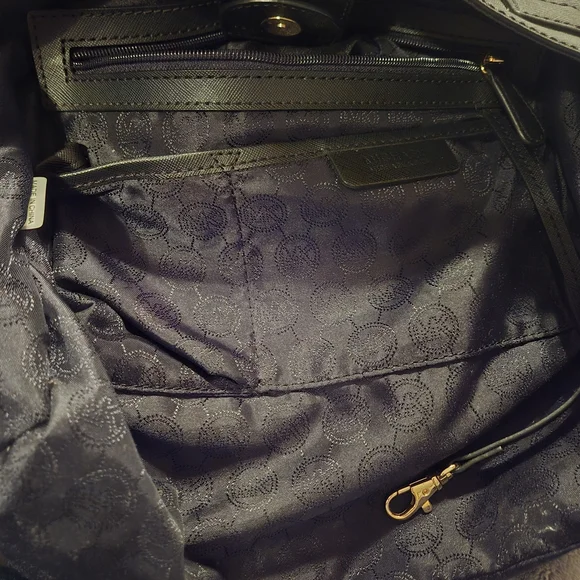 Michael Kors Hamilton Satchel - Picture 11 of 14